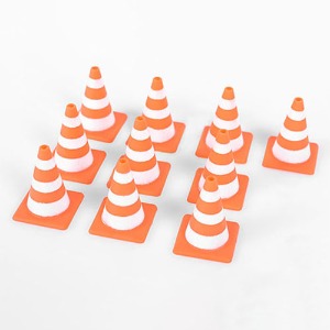 하비몬[단종] [#Z-S0615] [미니어처: 원추형 도료/안전 표지] 1/10 Scale Orange Rubber Traffic Cone (Glow in Dark)[상품코드]RC4WD